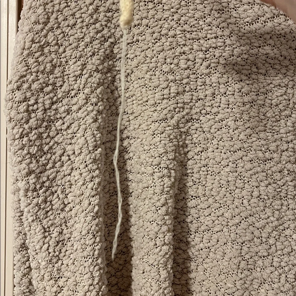 Sweater! - Picture 3 of 6